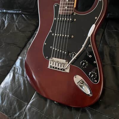 Squier Stratocaster 2004-2007 - Walnut image 2