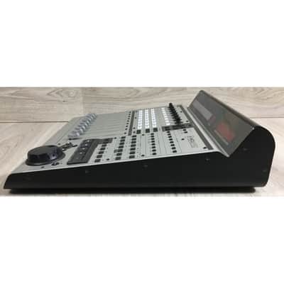 Mackie MCU Control Universal Pro image 3