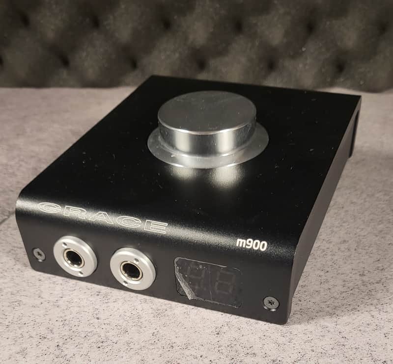 Grace Design M900 Portable Headphone Amp / DAC Converter - MINT image 1