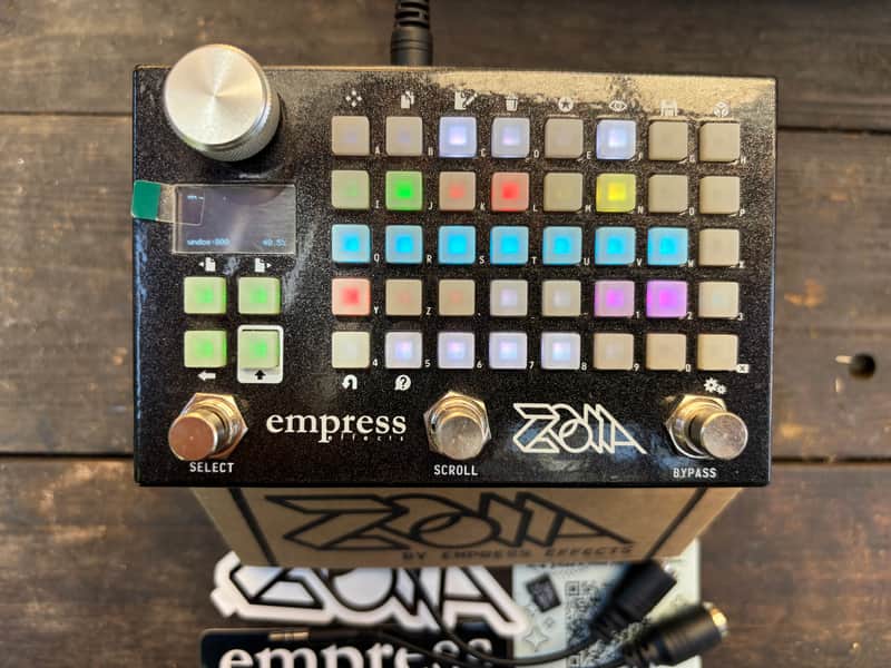Empress Zoia Compact Grid Controller 2010s - Black image 1