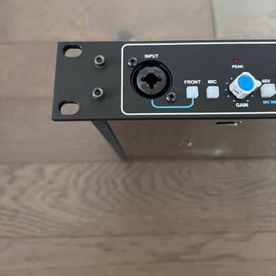 API 3122V 2-Channel Microphone Preamp 2022 - Present - Blue image 2