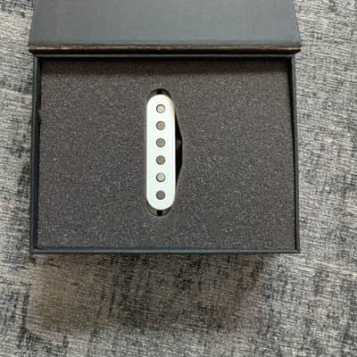 Lambertones Triple Shot (neck) - White image 1