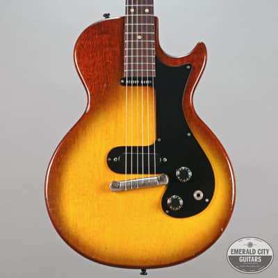 1959 Gibson Melody Maker 3/4 image 3