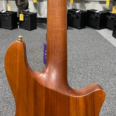 Carvin AC50L Custom USA Left Handed Fretless Acoustic Electric 5-string Bass image 10