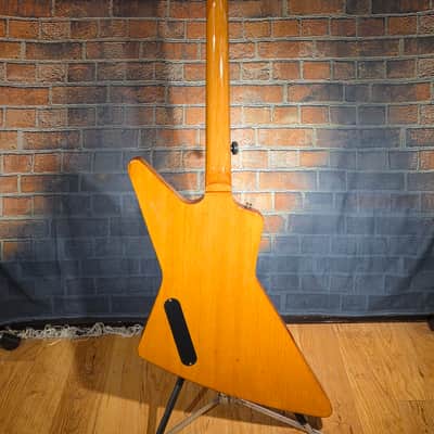 Epiphone 2016 '58 Korina Explorer Korina Black Pickguard w/ World Tour Gig Bag image 15