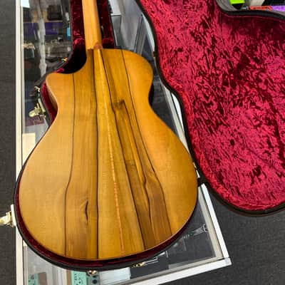 Taylor 2026 Catch Custom#26 C12ce Grand Concert Englemann Spruce/Blackheart Sassafras Acoustic/Electric Guitar image 4