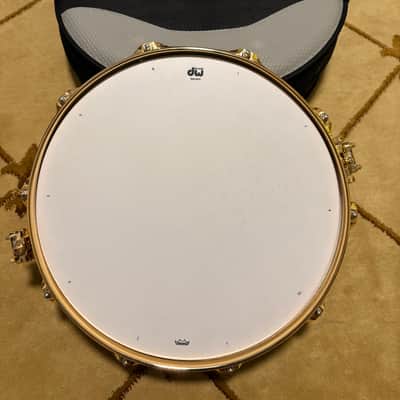 DW Pi snare broken glass finish with gold hardware image 6
