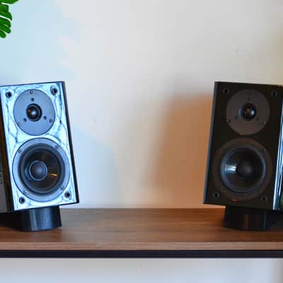 Yamaha NX-E700 2-Way Bookshelf Speakers Piano Black | Reverb