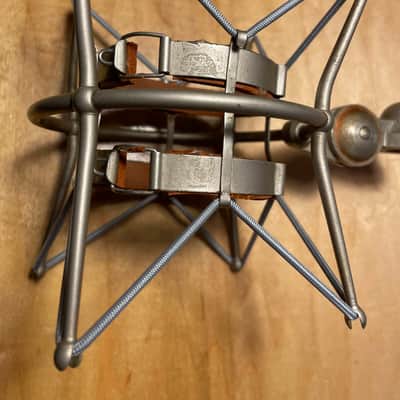 Neumann u47 vintage shock mount - EA47 60s - nikel image 1