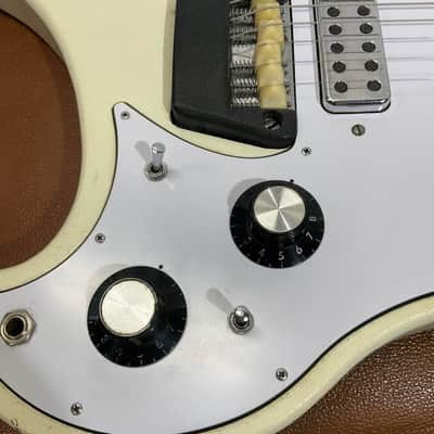 Ovation Breadwinner 74-75 - white image 4
