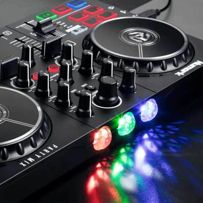Numark PARTYMIX2 Contrôleur 2 voies avec système Light intégré, streaming image 5
