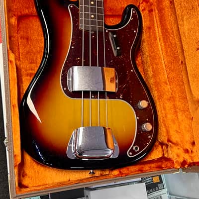 Fender James Jamerson 1962 Precision Bass, Rosewood Fingerboard, 3-Tone Sunburst 2026 image 3
