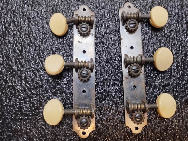 Vintage 1950's Waverly Strip Tuners - 3/Side - No Lines image 1