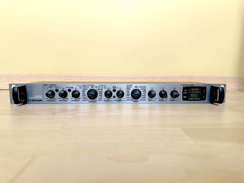 TC Electronic M350 Multi-Effects Processor. 100-240V image 1
