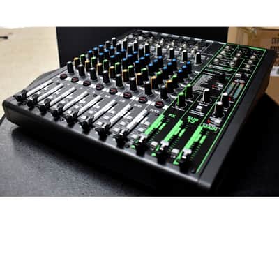Mackie ProFX12v3 12-Channel Professional Effects Mixer image 6