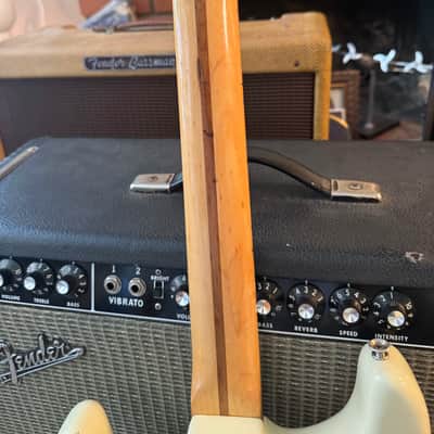 Fender Stratocaster with 3-Bolt Neck, Maple Fretboard 1971 - 1977 - Olympic White image 16