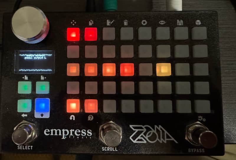 Immagine Empress Zoia Compact Grid Controller 2010s - Black - 1
