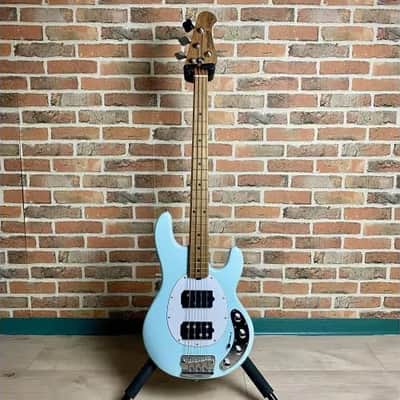 STERLING BY MUSIC MAN - RAY34 HH DBL M2 + HOUSSE ET ACCESSOIRES image 1