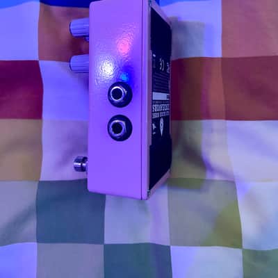 Old Blood Noise Endeavors Excess V2 Distortion/Chorus/Delay 2022 - Present - Graphic image 4