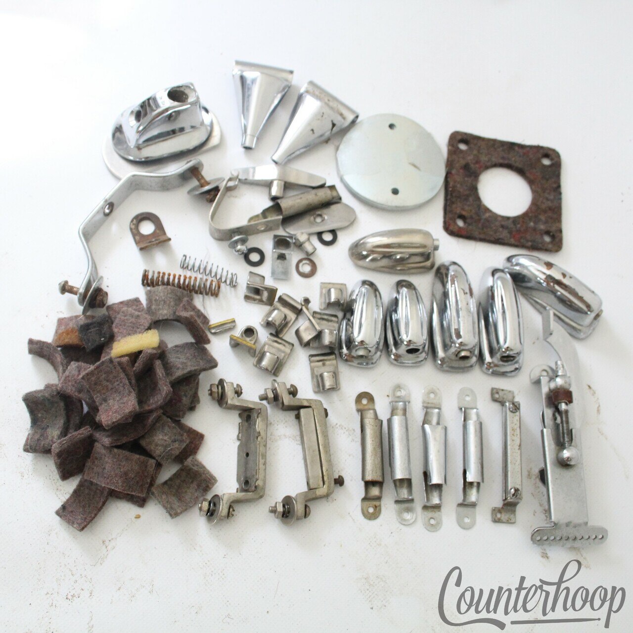 Slingerland+Leedy&Ludwig Vintage Drum Parts Lot Throw-Off+Butt Plates+Lugs+Claws — main photograph