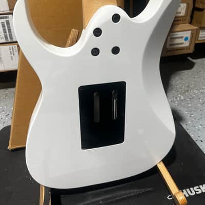 Ibanez RG Standard RG450DXB Electric Guitar - White image 5