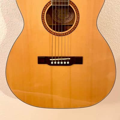 Washburn  F-10S Acoustic Folk Guitar Solid Spruce Top Mahogany Back Sides 2020 Natural/Cherry image 2