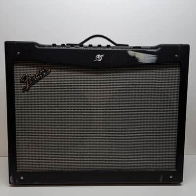 Fender MUSTANG IV 150-Watts 2x12'' Modeling Guitar Combo (China) 2011-2012 - Black image 1