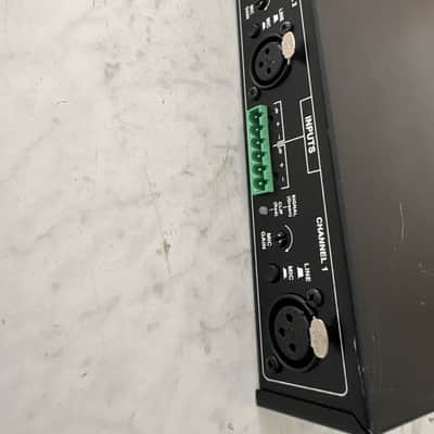 dbx DriveRack 220i System Processor with AFS Advanced Feedback Suppression 2010s - Black image 6