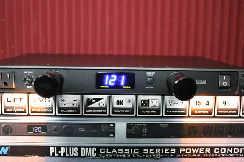 Furman PL-PLUS DMC 15A w/digital Voltmeter/Ammeter image 1