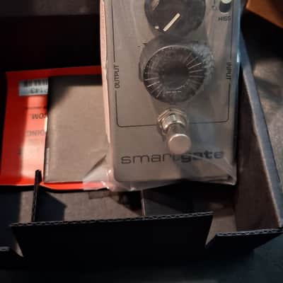 MXR M135 Smart Gate 2004 - Present - Gray image 1