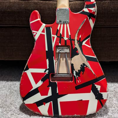 EVH Striped Series Frankie 2020 - Present - Red / White / Black Stripes Relic image 5