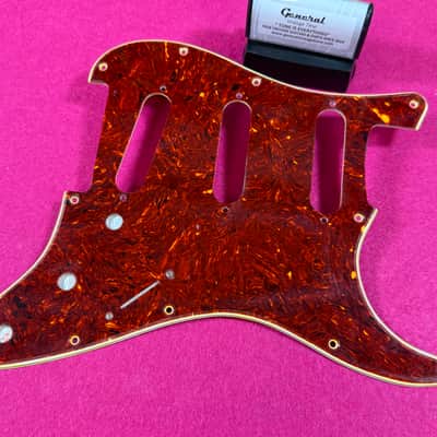 General Vintage Tone 1969’ Nitrate celluloid pickguard for Stratocaster 4 ply Celluloid nitrate / Carey NOS image 3