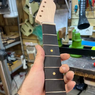 General Vintage Tone NOS Dalbergia Nigra electric guitar neck for T style ( Brazilian Rosewood ) Slab board full finished - Nitro image 3