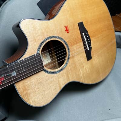 Kepma F2 Solid Top Acoustic Guitar with gig bag image 18