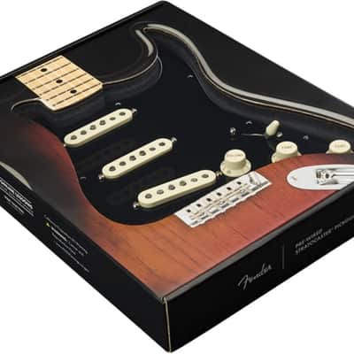 Genuine FENDER Pre-Wired TEXAS SPECIAL Loaded Strat 11-Hole BLACK Pickguard