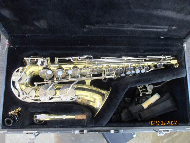 Yamaha YAS-23 Alto Saxophone . Made in Japan image 1