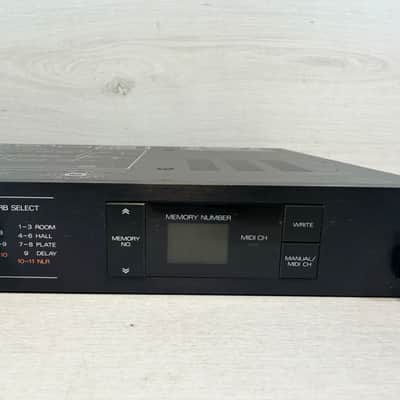 Roland DEP-3 Vintage Digital Reverb Delay Effects Processor 1U Rack - Japan 1987–1992 image 3
