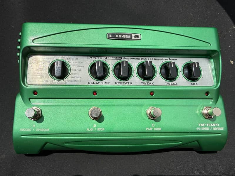 Line 6 DL4 Delay Modeler 1999 - 2021 - Green image 1