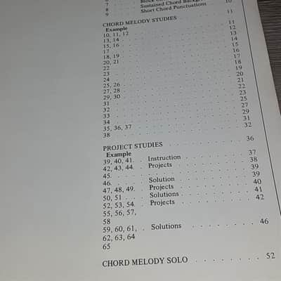 HOWARD ROBERTS - GUITAR MANUAL CHORD MELODY - VINTAGE JAZZ GUITAR MUSIC INSTRUCTIONAL BOOK image 2