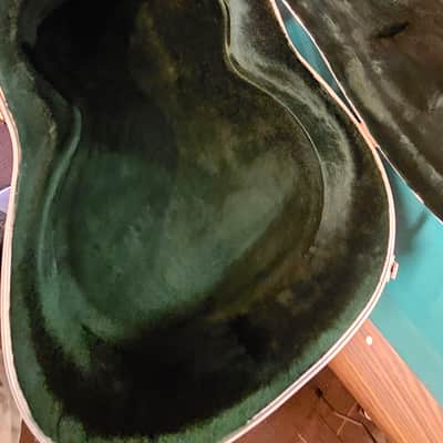 Martin C630 Case image 6