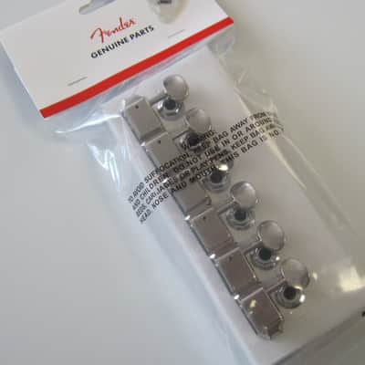 Fender Classic Gear Staggered Tuning Machines 0990802105