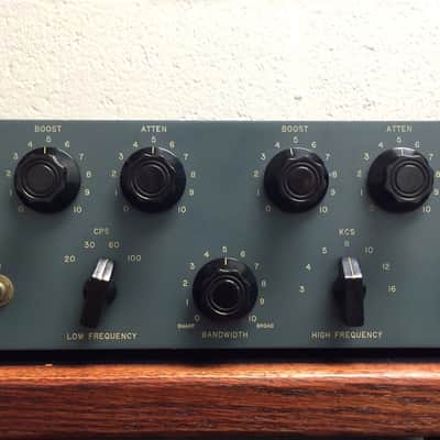 Pultec EQP-1A Program Equalizer