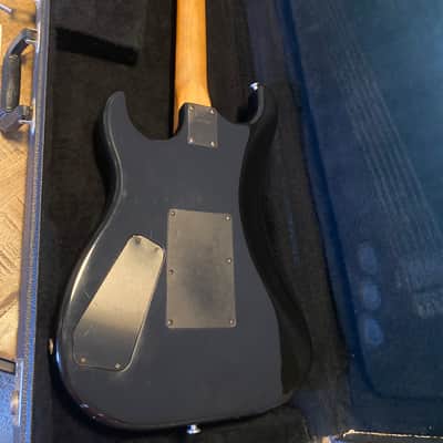 Kramer Pacer Special 1982 - Black with bent wire graphic image 8