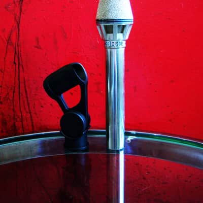 Vintage 1970's AKG D190E dynamic cardioid microphone w mic clip Low Z 280 OHMS D1000E # 1 image 10