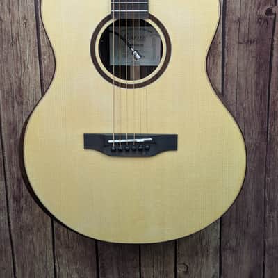 Crafter BIG MINO ROSE Solid Spruce Top w/Rosewood Back and Sides w/Premium Gig Bag image 2