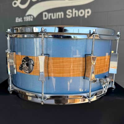 ~RARE!~ Pork Pie USA Custom 6.5x14 Maple/Brass Hybrid Snare Drum in Porcaro Blue Metallic Sparkle with Curly Maple Center (Rm 4) image 4