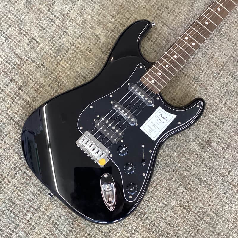 Fender Standard Stratocaster HSS 2025 in Black image 1