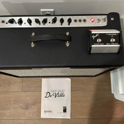 Fender Hot Rod DeVille 212 3-Channel 60-Watt 2x12" Guitar Combo 1996 - 2001 - Black image 4