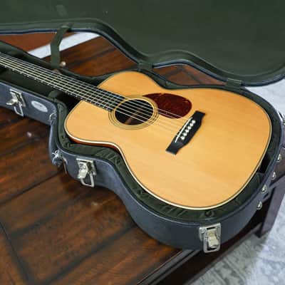 Collings OM2H T - Excellent Condition - Factory Installed Pickup! image 6