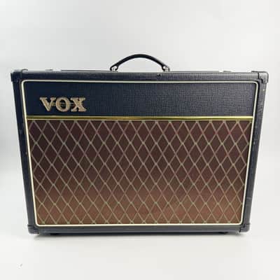 Vox AC15C1 Custom 2-Channel 15-Watt 1x12" Guitar Combo 2010 - Present - Black image 1